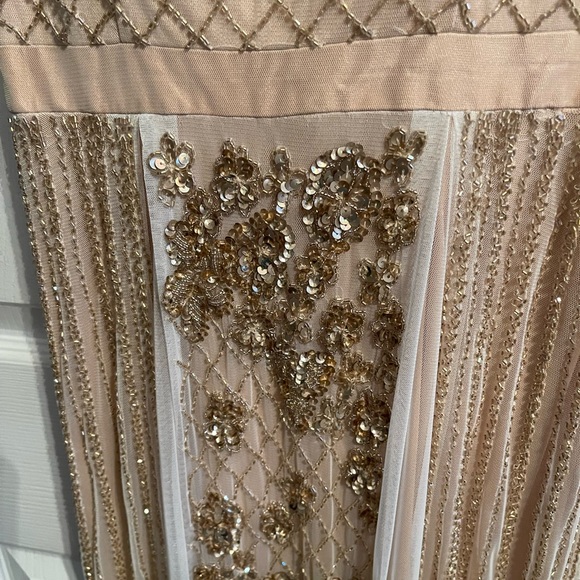 Beautiful Beaded Formal. NWT - Picture 3 of 5